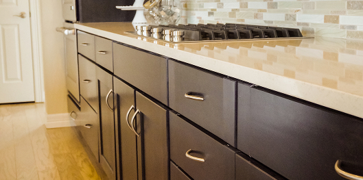 Showroom kitchen cabinets